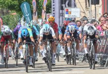 Matteo Moschetti vence en Buniel y Roger Adrià mantiene el liderato