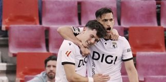 0-1 El Burgos CF logra la épica en Granada y sigue con opciones de playoff