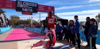 Los atletas kenianos imponen su dominio en el Cross de la Constitución de Aranda de Duero
